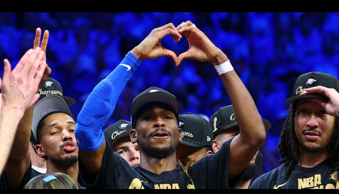 国际比赛日突围战来临；圣安东尼奥马刺围绕国王杯造点机会；话题不断；资深球员宣示担当(马刺最新名单再签一前锋)